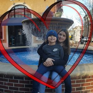 Meet your Posher, Iris